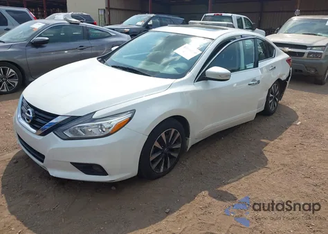 2018 Nissan Altima 2.5 Sv z USA, uszkodzony, nr VIN 1N4AL3AP6JC222007